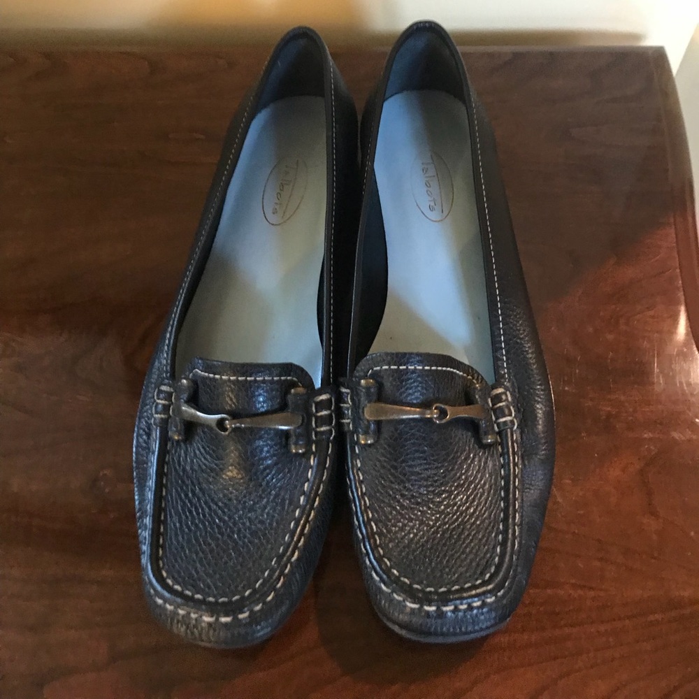 Talbots Black Loafer  9.5N, feel like 9.5-10M
